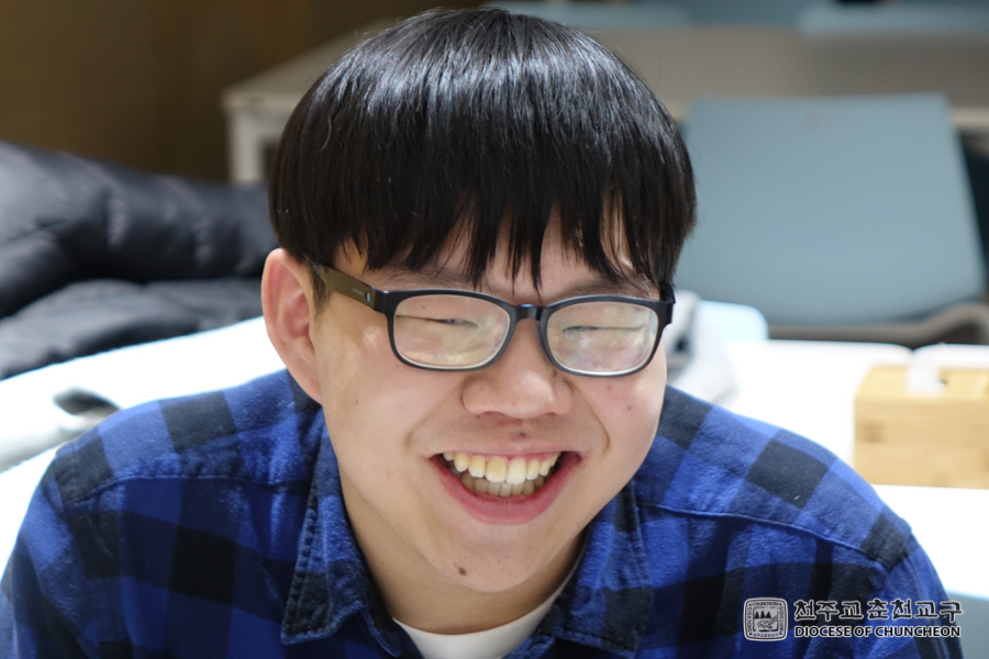 2019-02-13 at 20-48-46.jpg