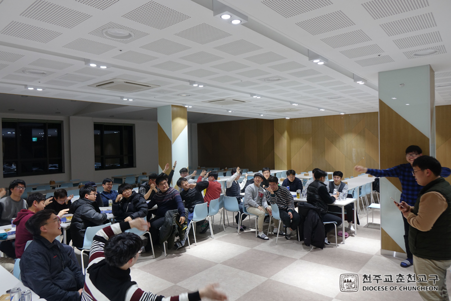 2019-02-13 at 21-15-38.jpg