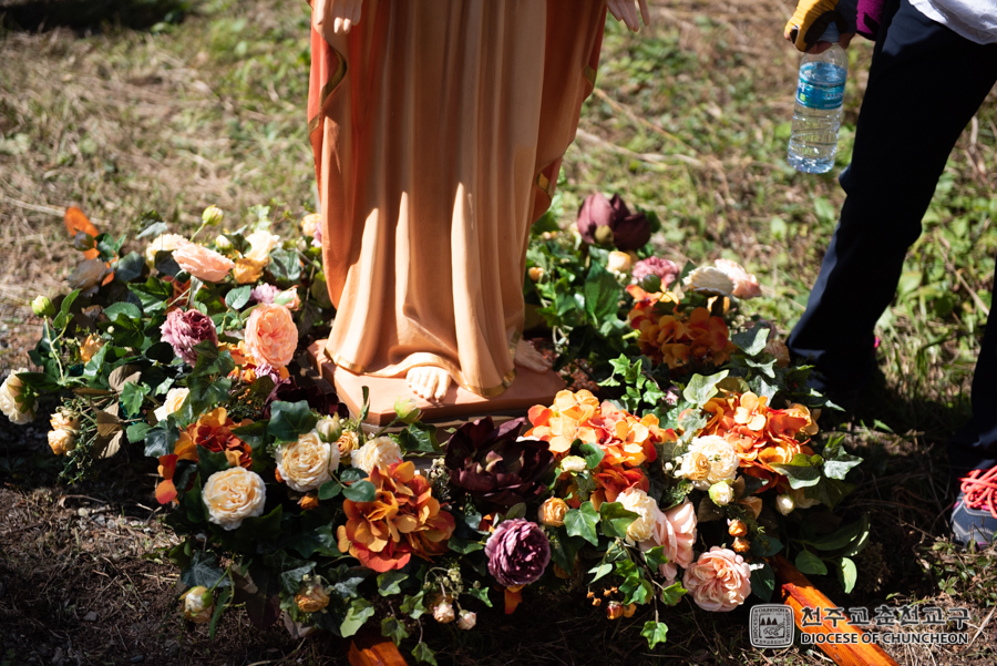 2019-10-09 at 12-13-22.jpg