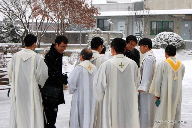 09.jpg