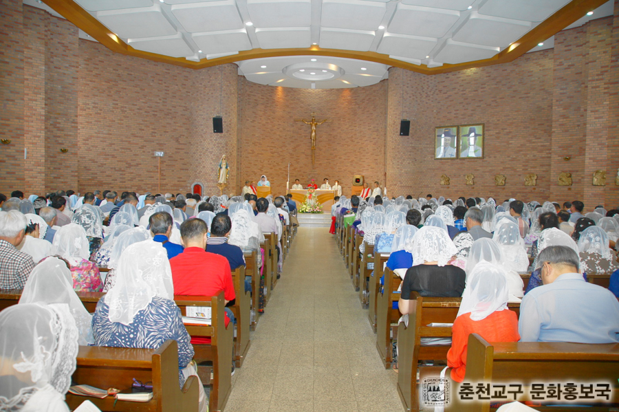 60주년 견진 및 미사 (61).jpg