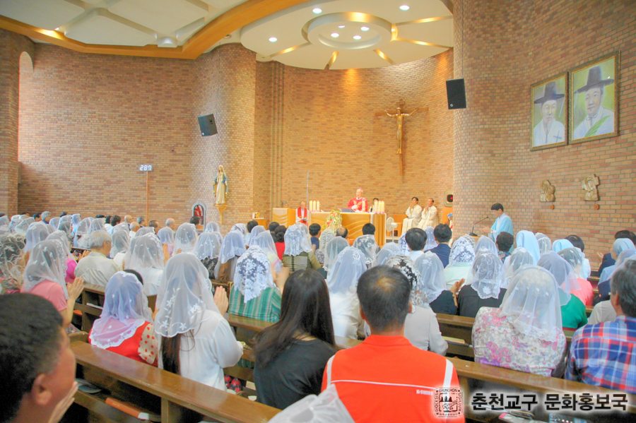 60주년 견진 및 미사 (173).jpg