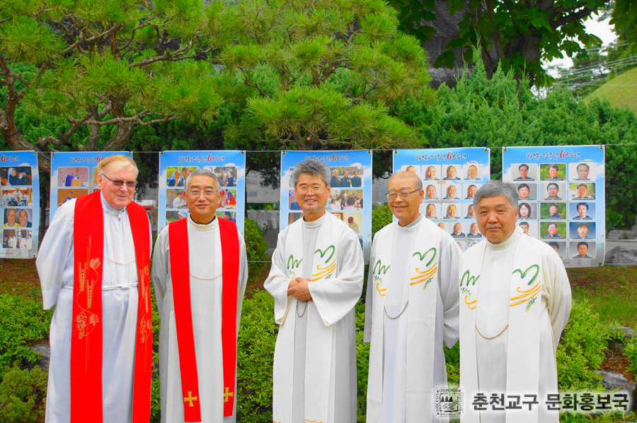 60주년 견진 및 미사 (50).jpg