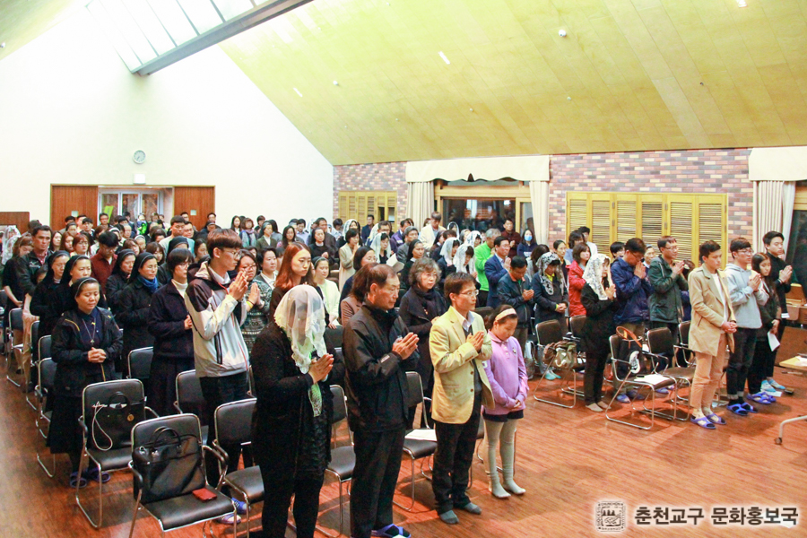 160418 세월호 2주기 미사-23.jpg