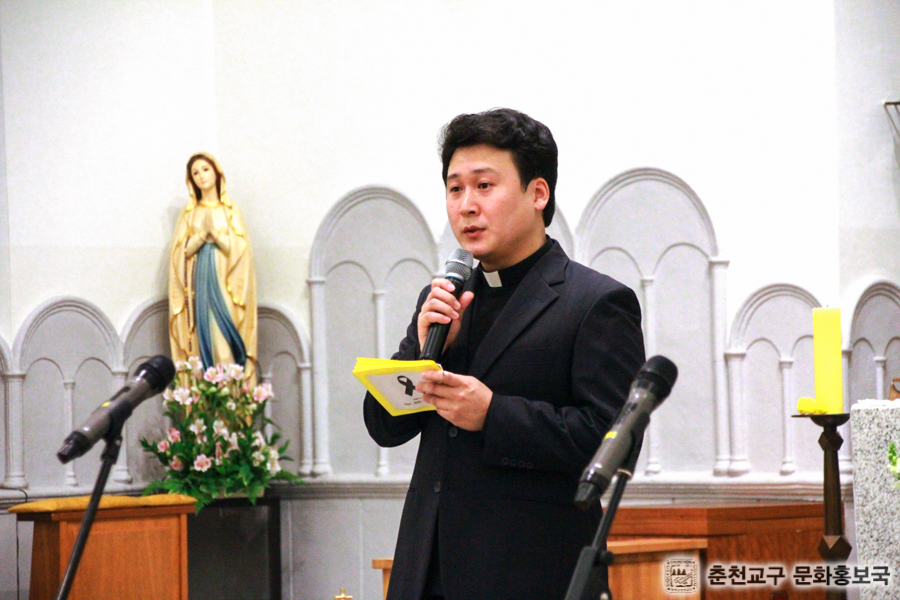 160416 세월호 2주기 음악회-7.jpg