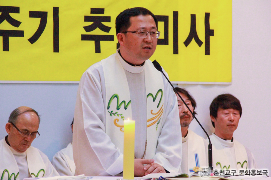 160418 세월호 2주기 미사-15.jpg