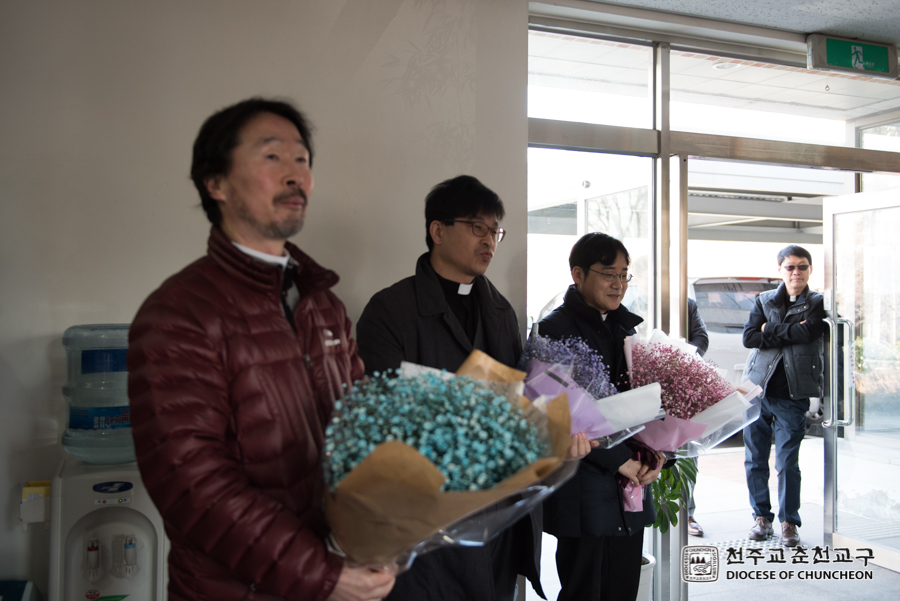 2017-02-23 at 12-01-18-3.jpg
