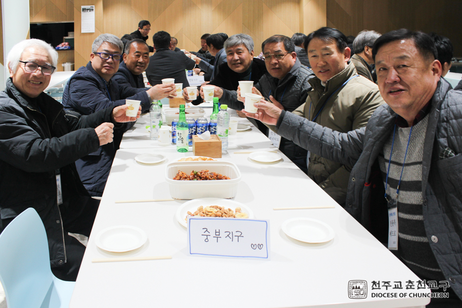 2019-02-16 at 21-18-00.jpg