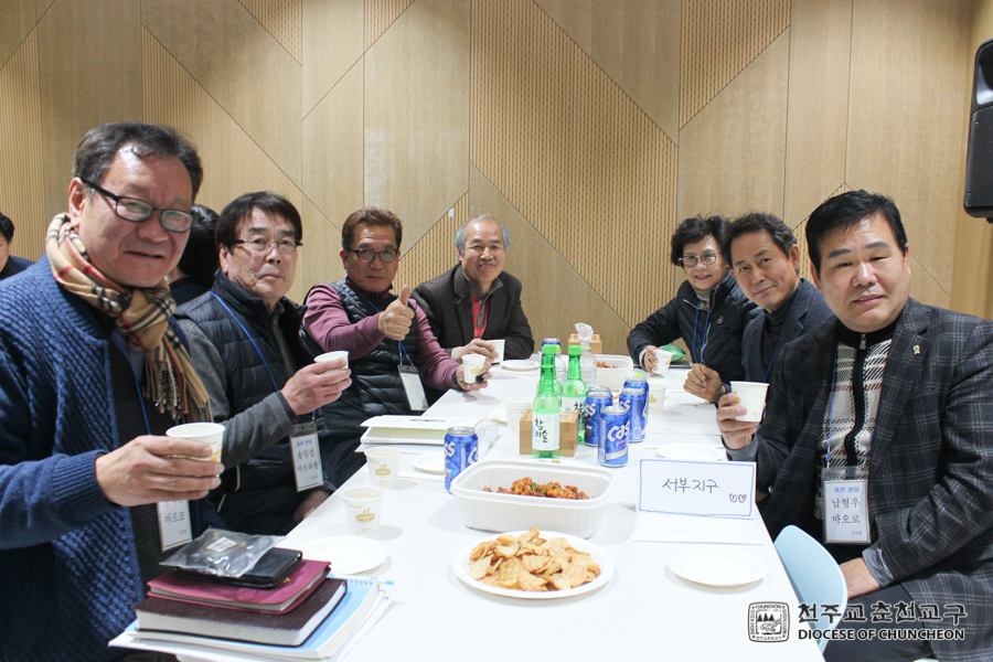 2019-02-16 at 21-16-58.jpg