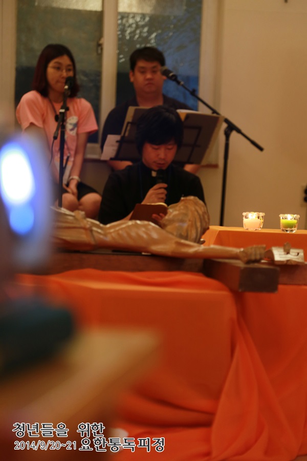 20140920_요한통독_9_향유옥합 (16).jpg