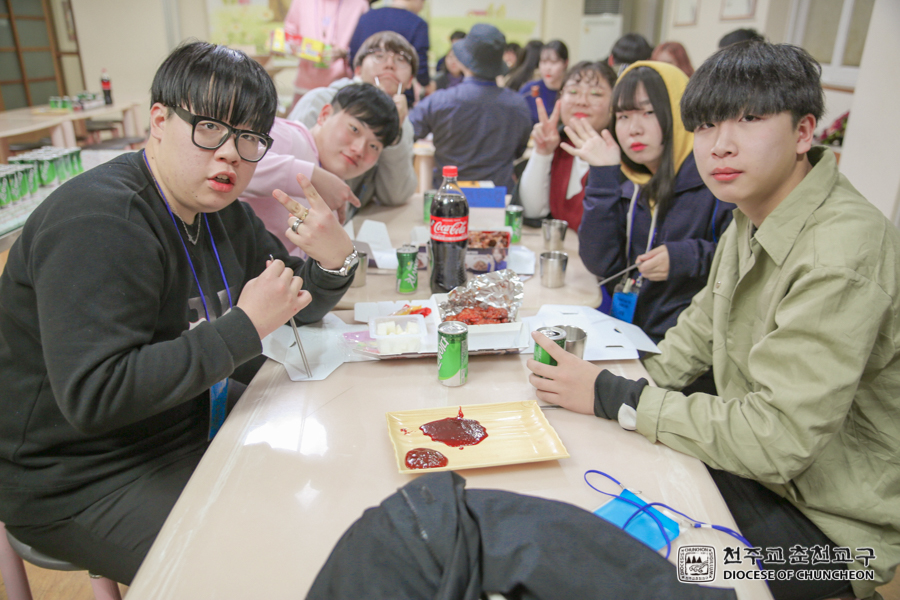 2017-12-02 at 23-08-53.jpg