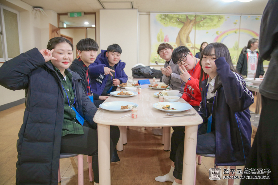 2017-12-01 at 17-37-14.jpg
