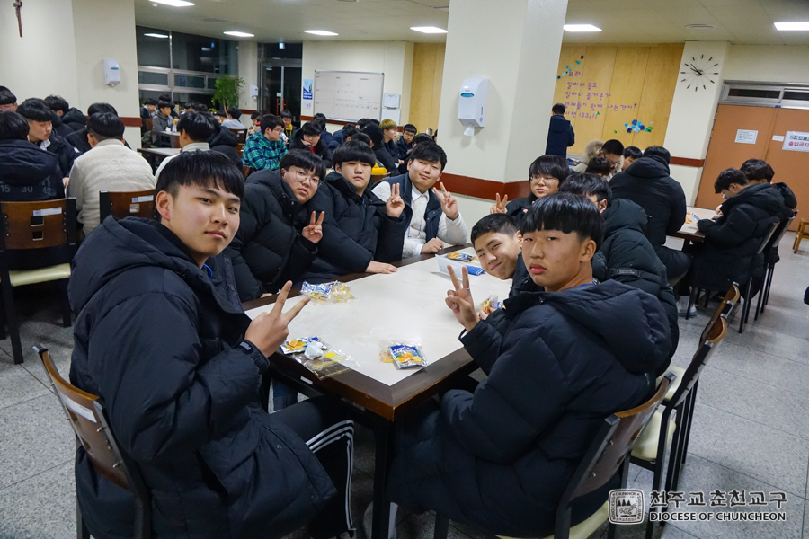 2019-01-21 at 21-06-19.jpg