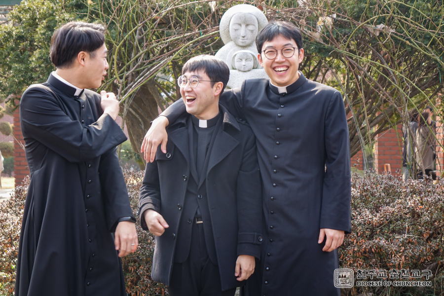 2019-03-01 at 11-11-35.jpg