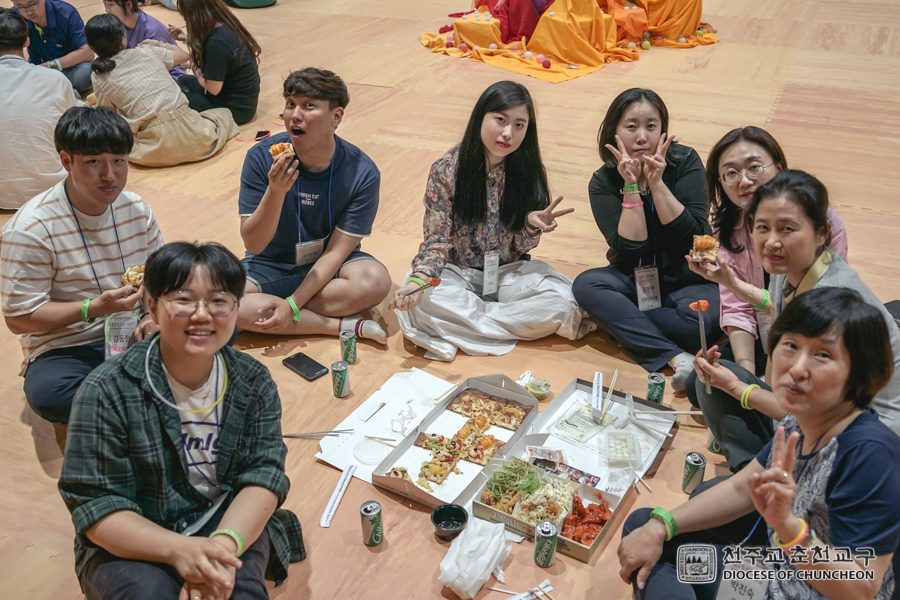 2019-05-25 at 22-03-54.jpg