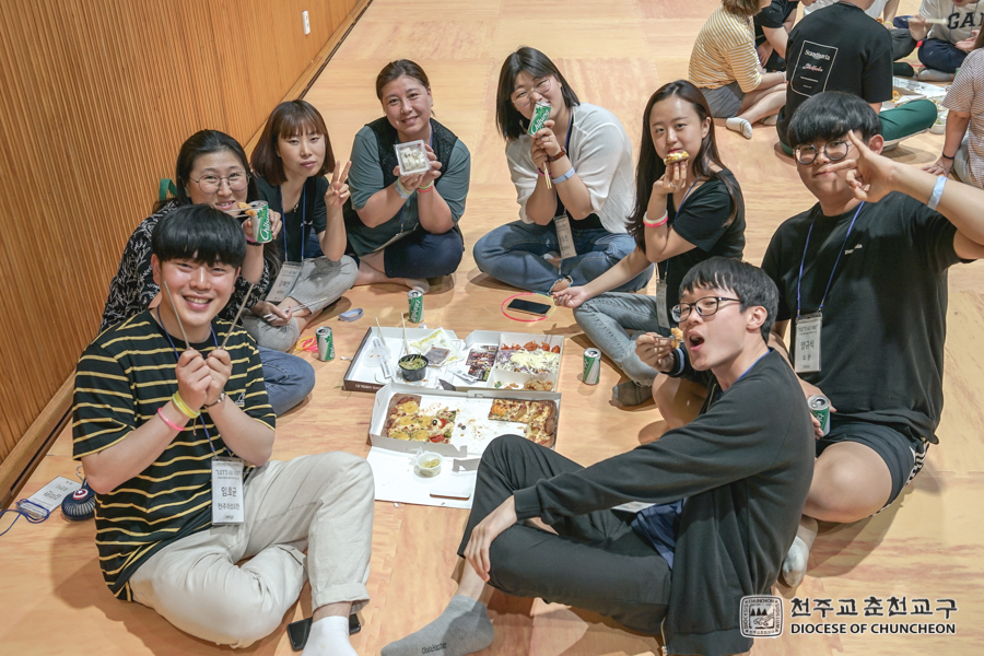 2019-05-25 at 22-01-24.jpg