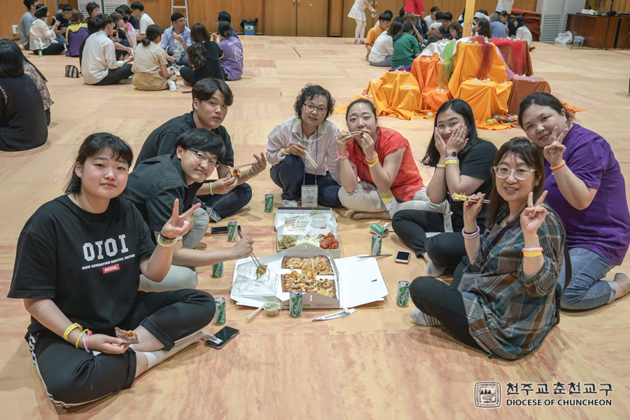 2019-05-25 at 21-59-49.jpg