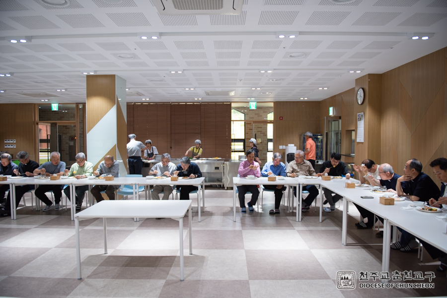 2019-05-24 at 12-35-34.jpg