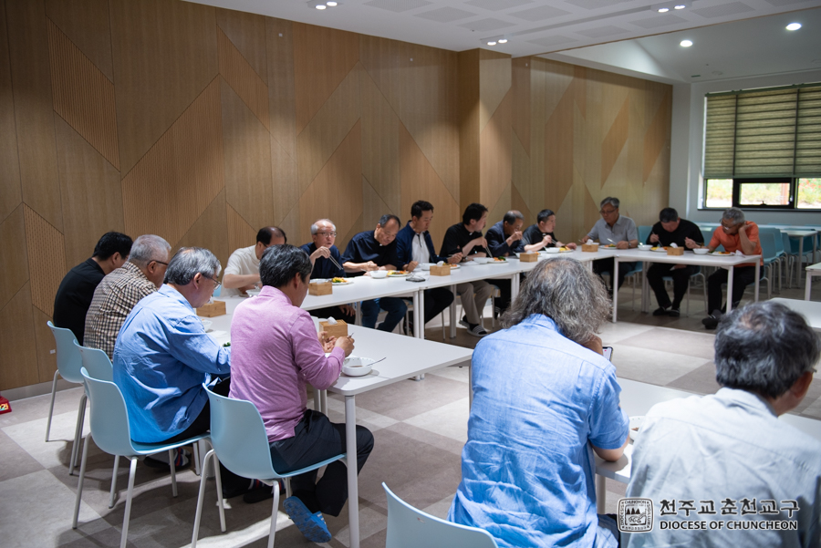 2019-05-24 at 12-28-29.jpg