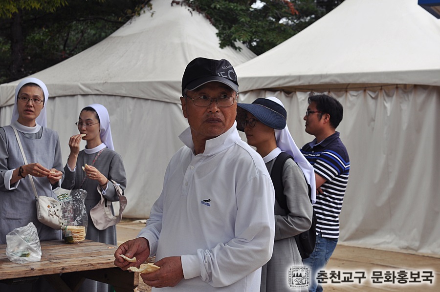 2015사제수도자연수 (126).JPG
