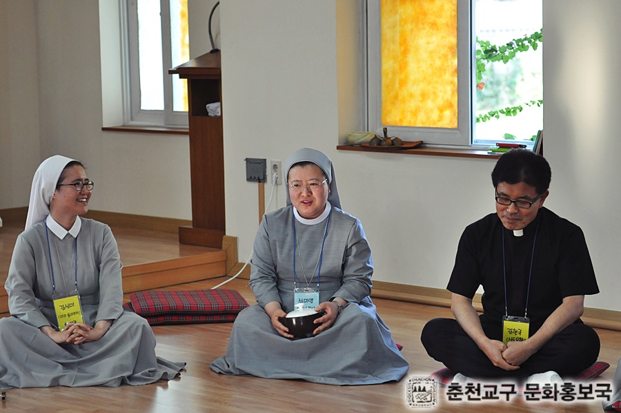 2015사제수도자연수 (23).JPG