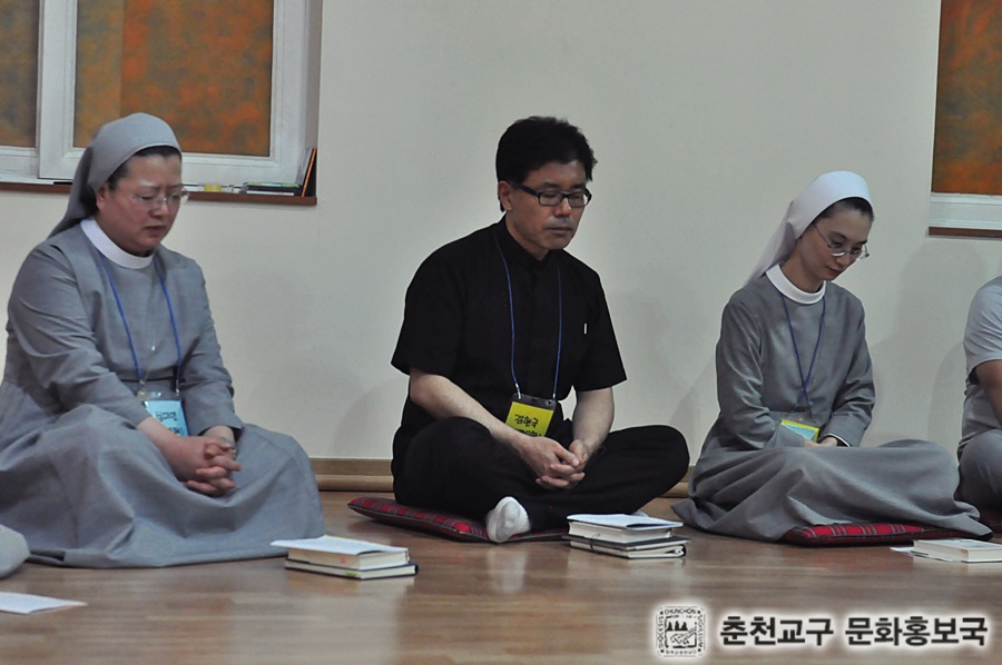 2015사제수도자연수 (79).JPG