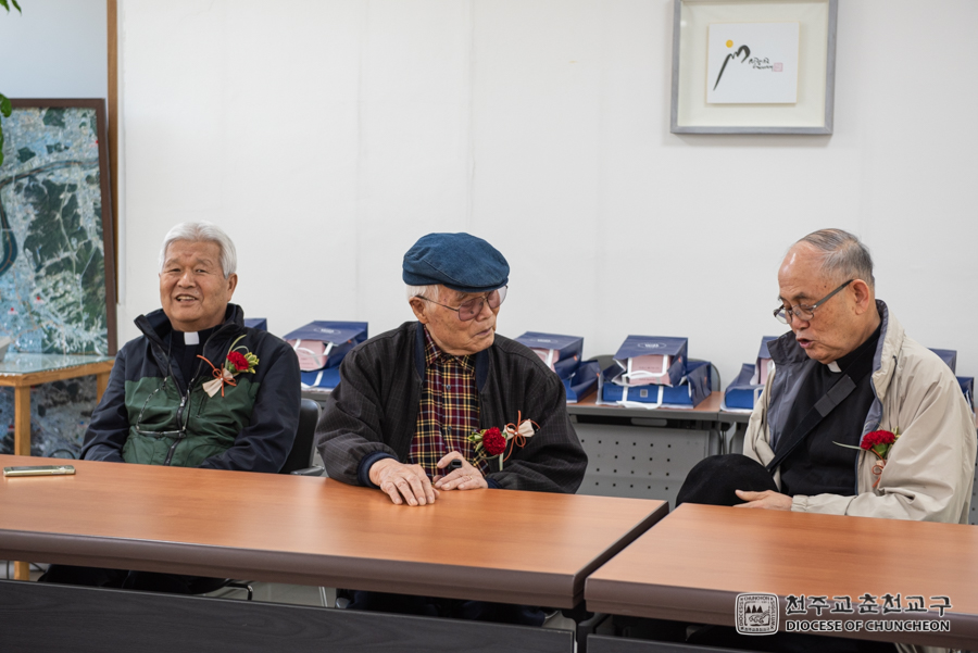 2019-05-08 at 11-11-16.jpg