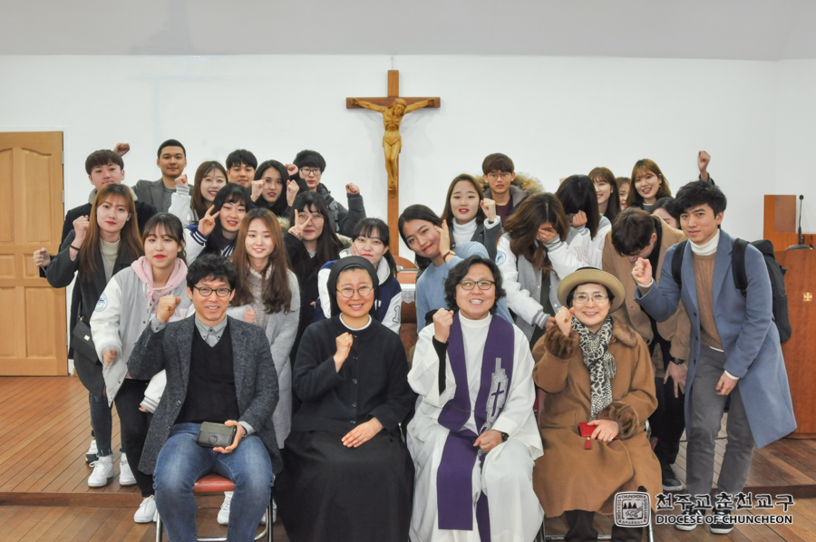 2017-03-08 at 20-05-40.jpg