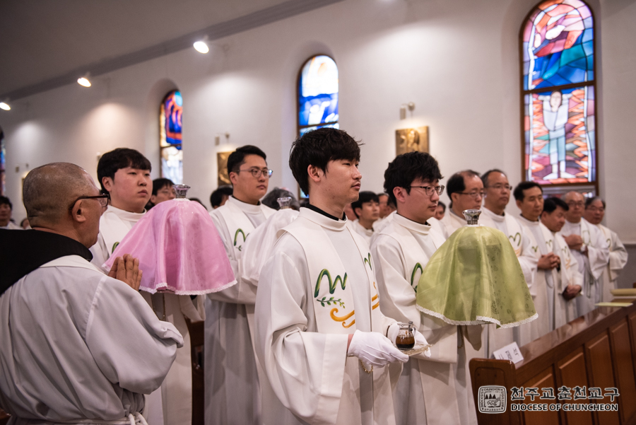2019-04-18 at 12-00-35.jpg