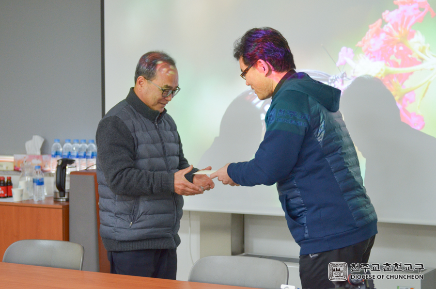 2017-02-05 at 12-07-30.jpg