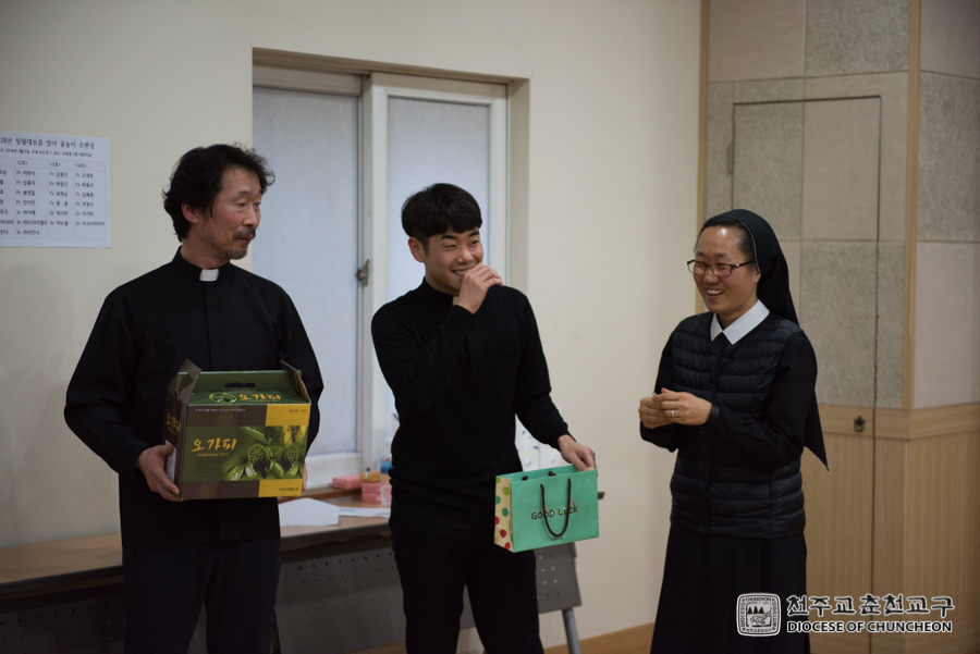 2018-03-02 at 18-25-51.jpg