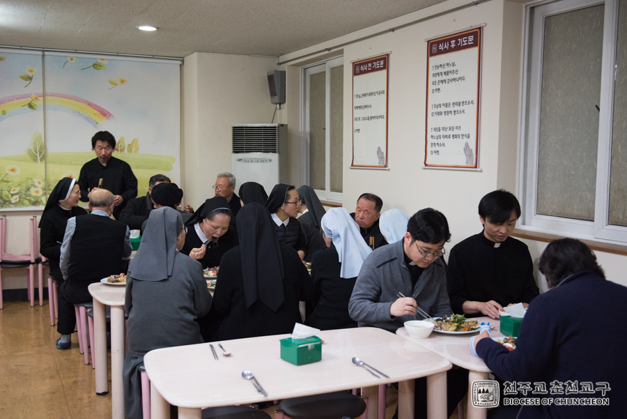 2018-03-02 at 18-42-54.jpg
