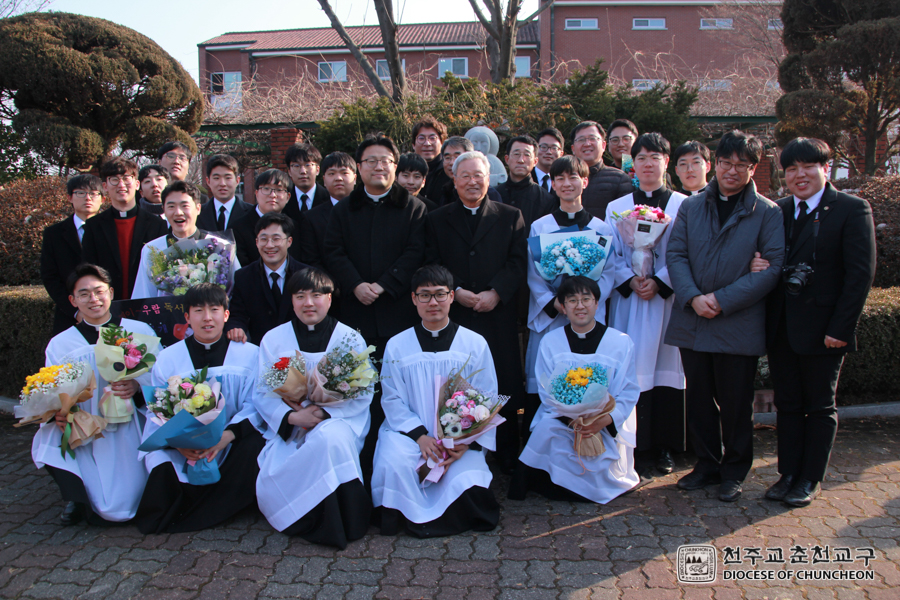 2018-03-01 at 16-42-12-2.jpg