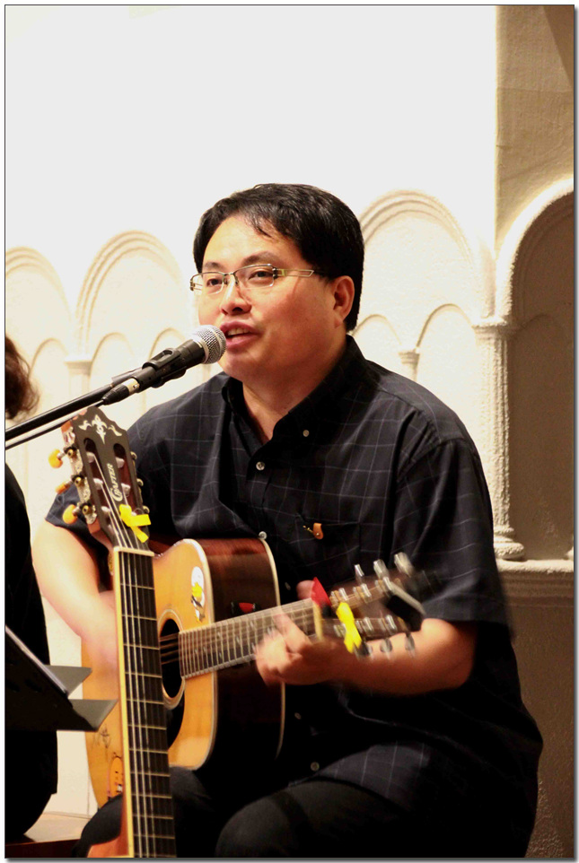 103.jpg